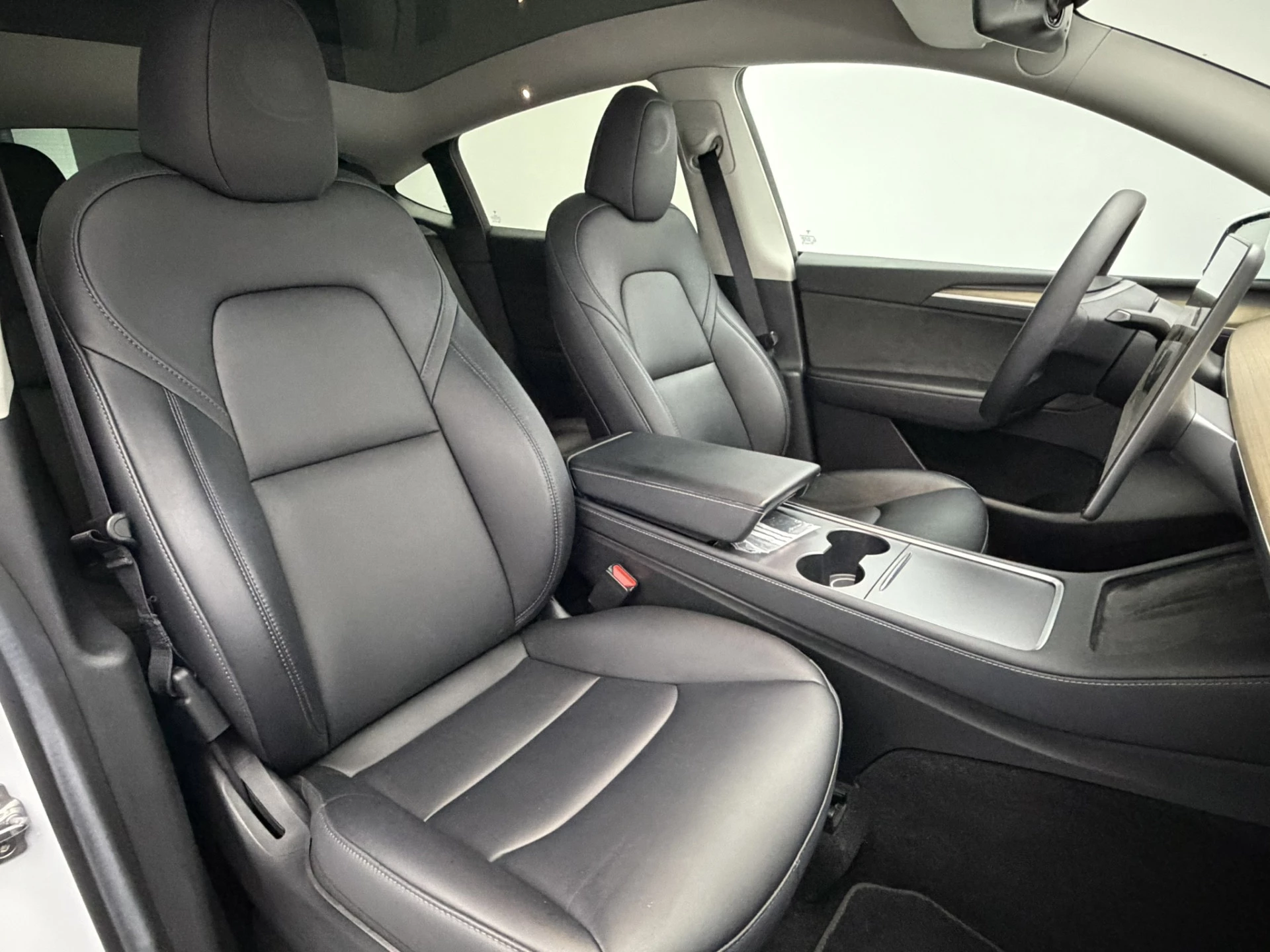 Hoofdafbeelding Tesla Model Y