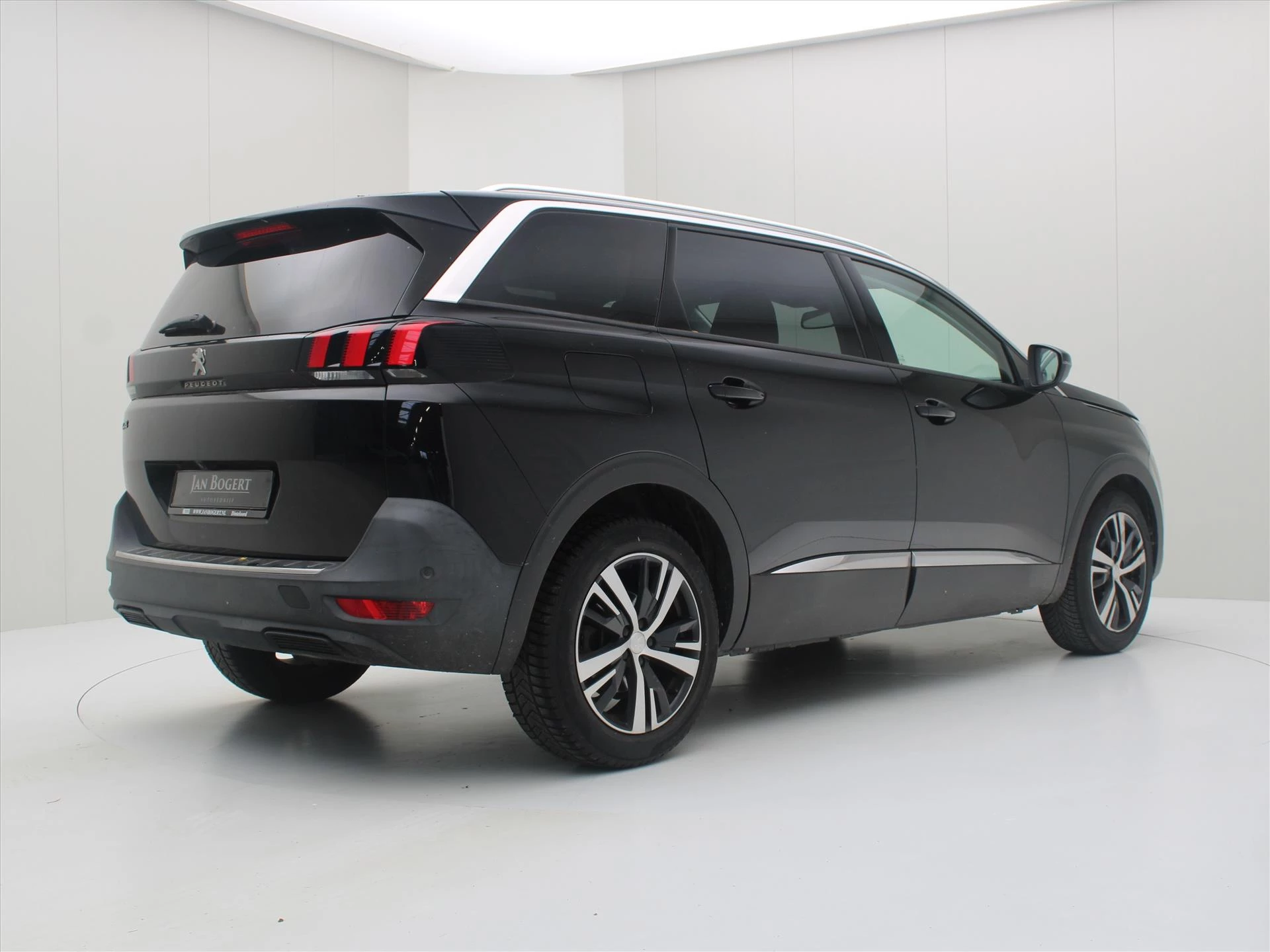 Hoofdafbeelding Peugeot 5008