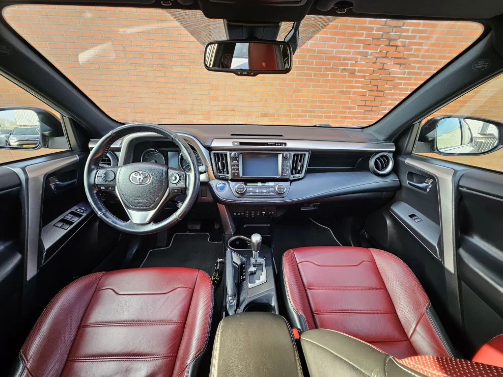 Hoofdafbeelding Toyota RAV4