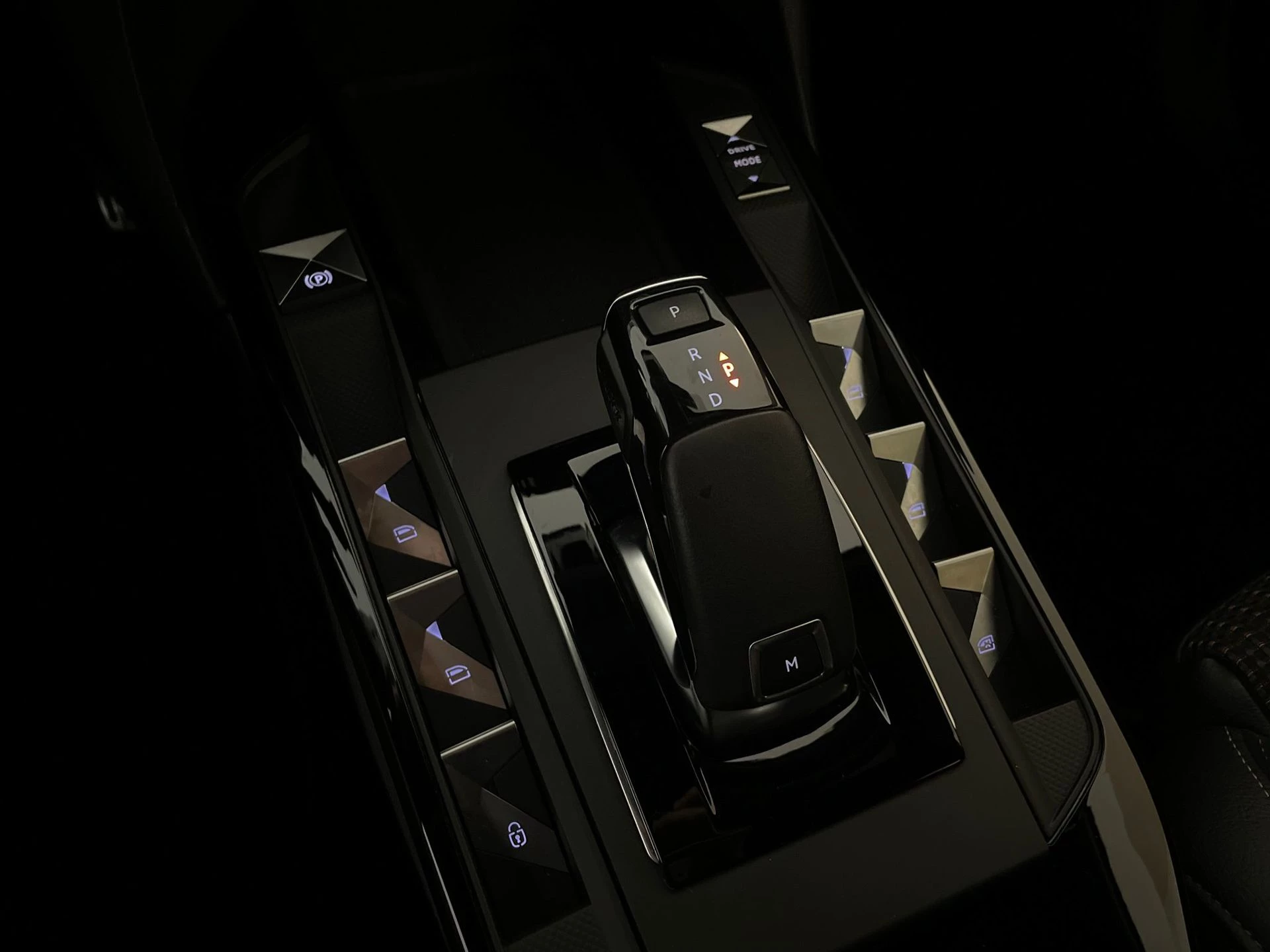 Hoofdafbeelding DS DS 3