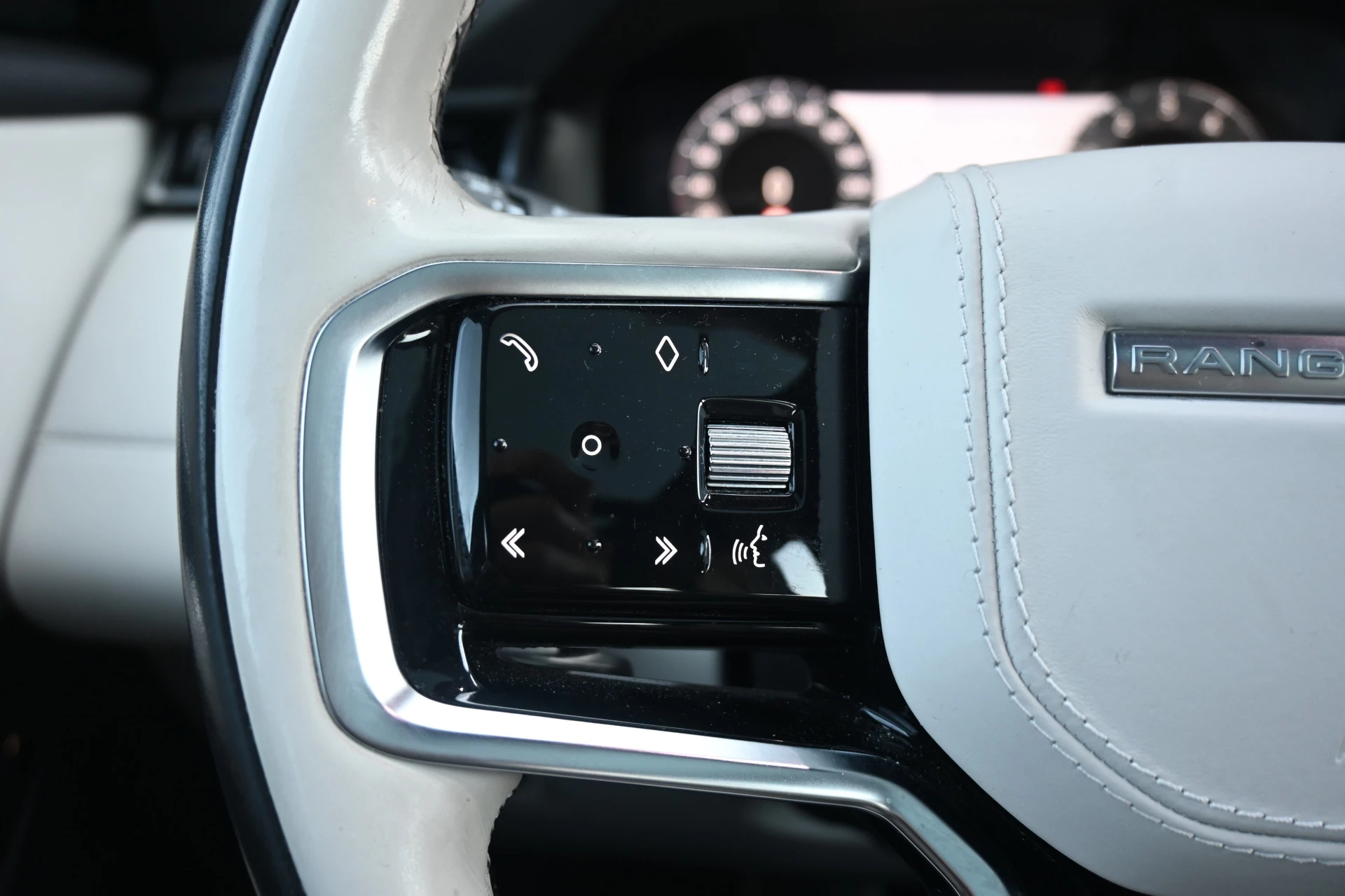 Hoofdafbeelding Land Rover Range Rover Velar