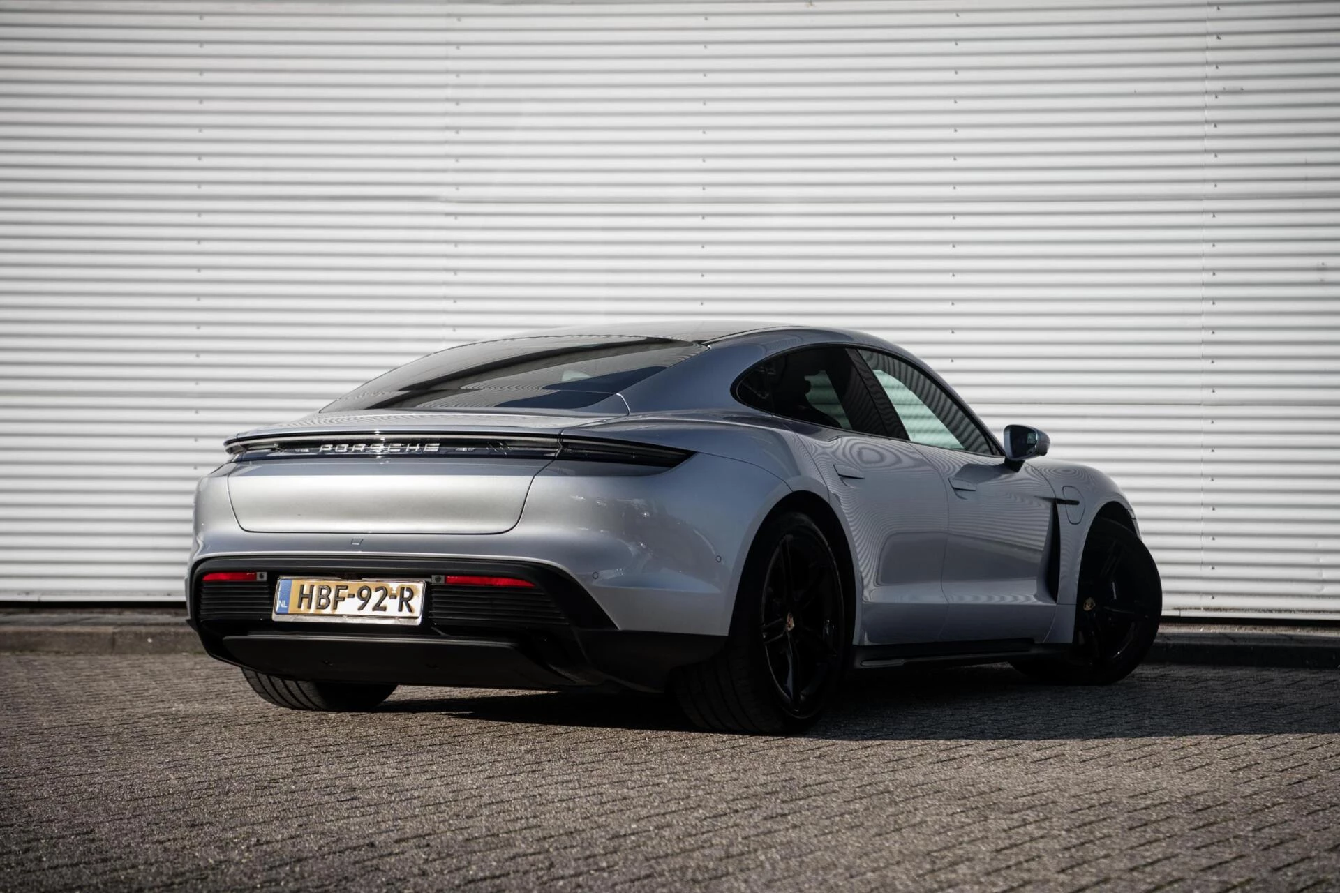 Hoofdafbeelding Porsche Taycan