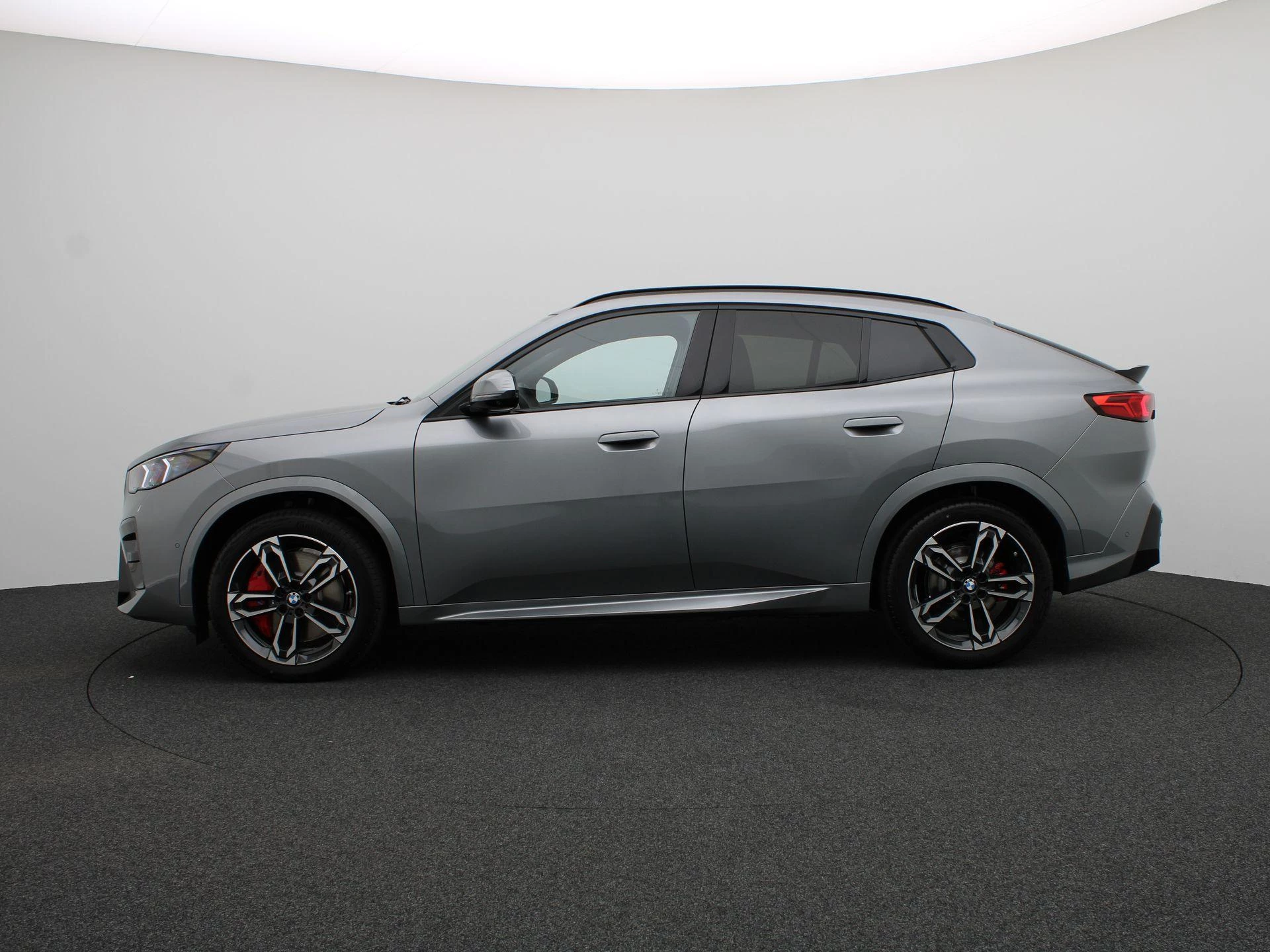 Hoofdafbeelding BMW iX2