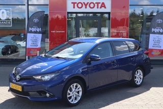 Toyota Auris Touring Sports 1.8 HYBRID DYNAMIC GO KEYLESS NAVI LM-VELGEN PRIVACY-GLASS LED CAMERA