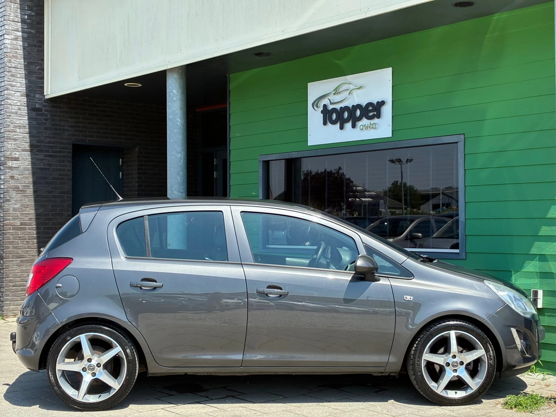 Hoofdafbeelding Opel Corsa