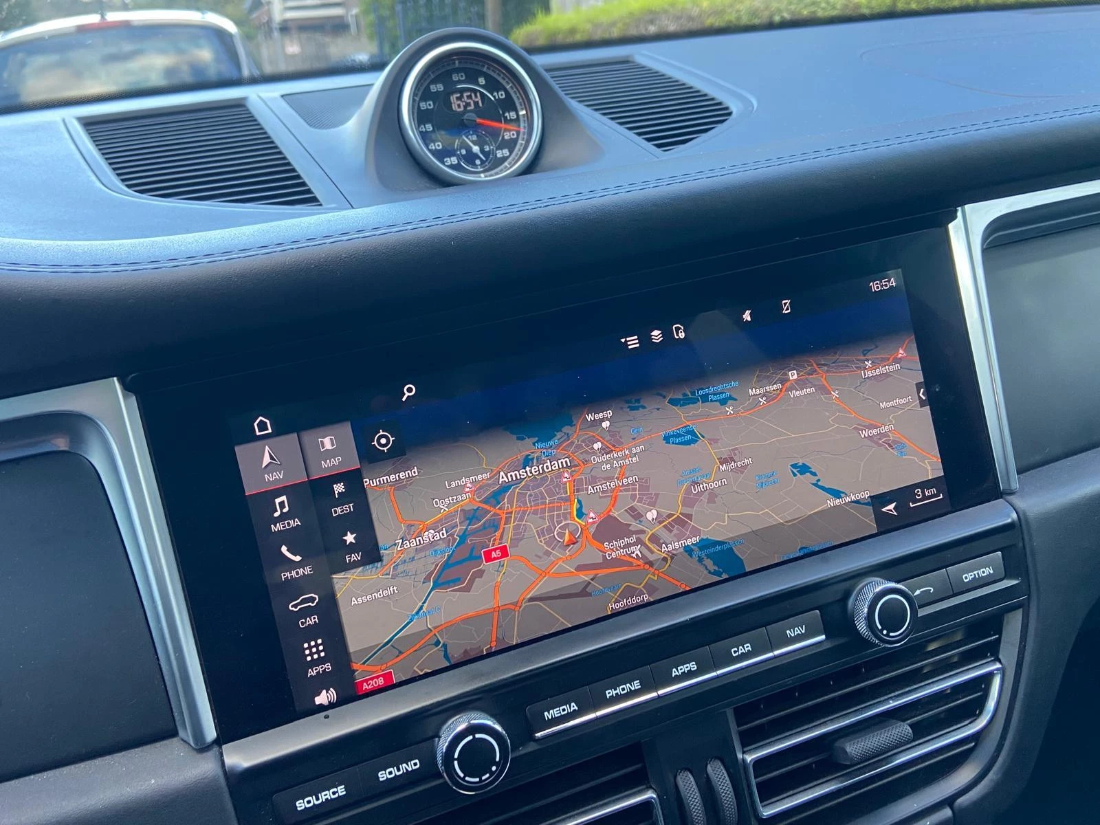 Hoofdafbeelding Porsche Macan