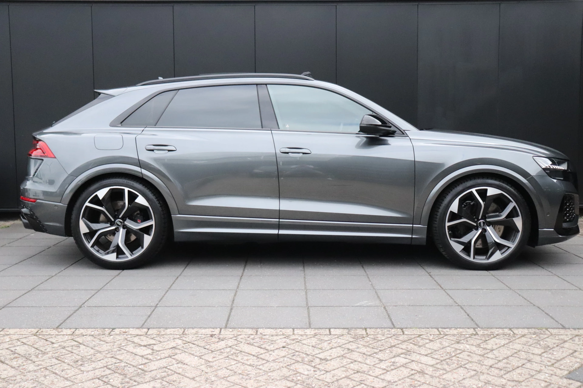 Hoofdafbeelding Audi Q8