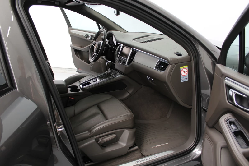 Hoofdafbeelding Porsche Macan