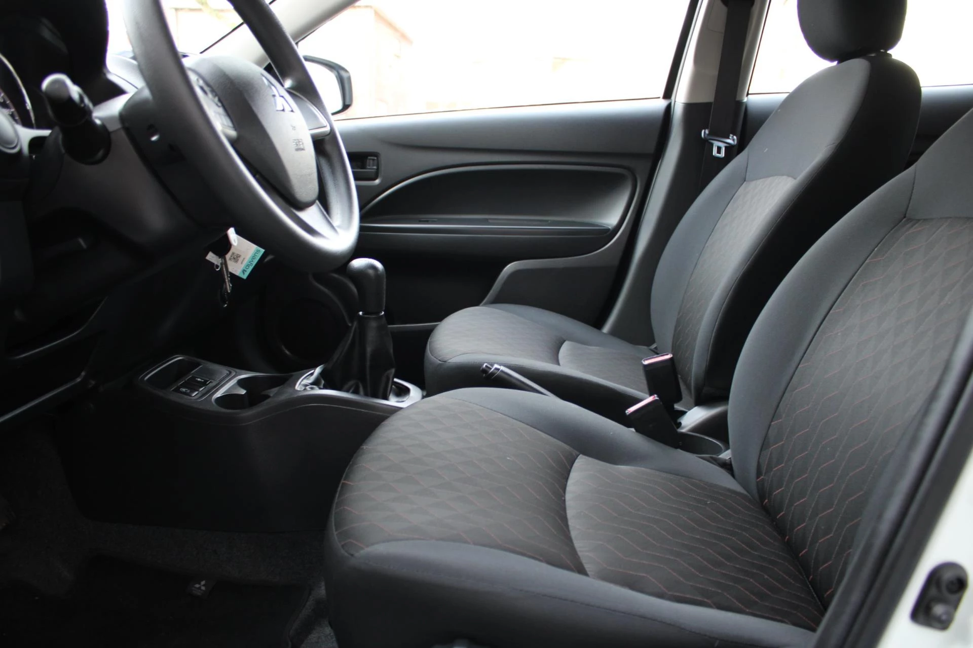 Hoofdafbeelding Mitsubishi Space Star