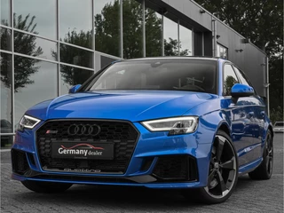 Hoofdafbeelding Audi RS3 Audi RS3 Sportback 2.5TFSI 400pk Quattro Pano RS-Zetels B&O 19-Inch Keyless Camera ACC Side/Lane