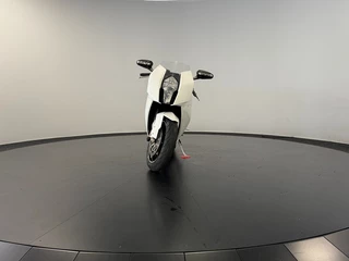 Hoofdafbeelding KTM 1190 KTM 1190 Rc8 Originele staat!