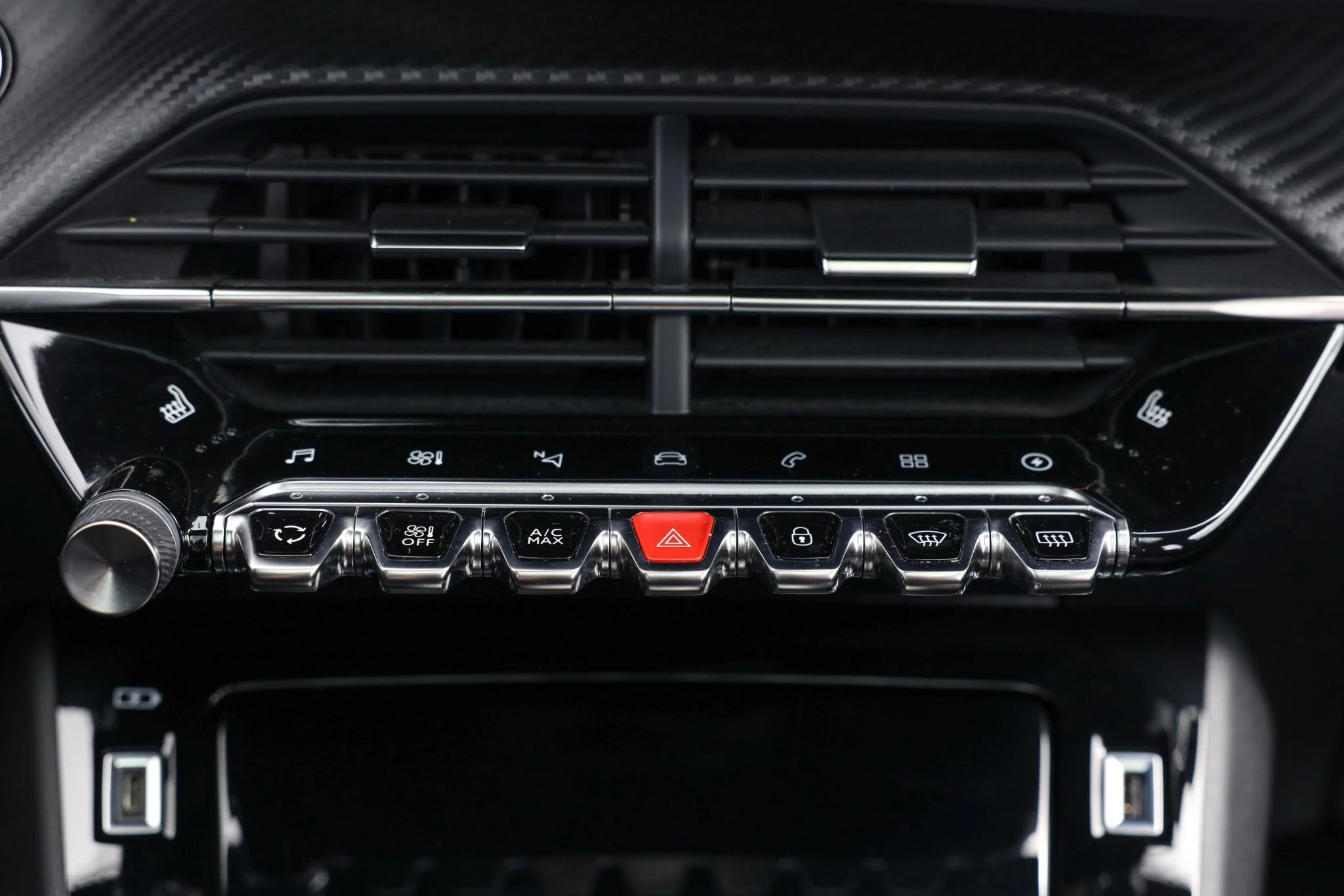 Hoofdafbeelding Peugeot e-208