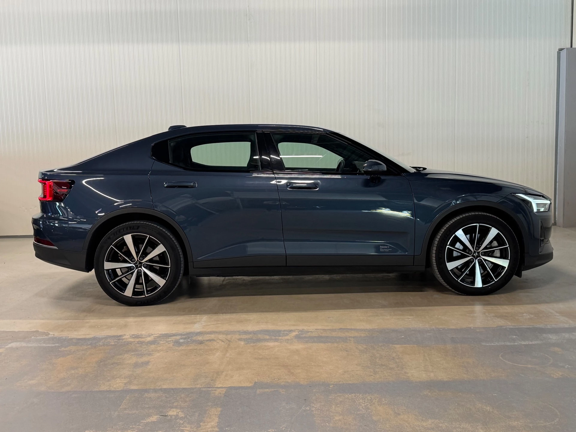 Hoofdafbeelding Polestar 2