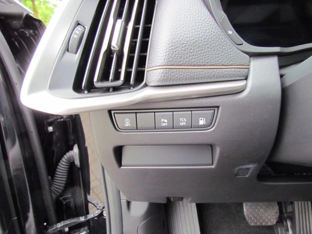 Hoofdafbeelding Mazda CX-60