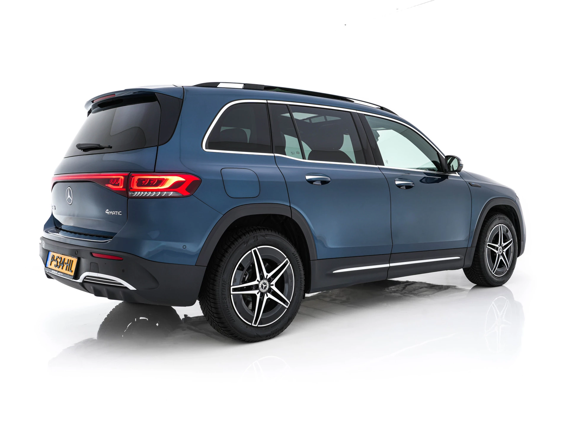 Hoofdafbeelding Mercedes-Benz EQB