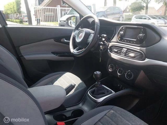 Hoofdafbeelding Fiat Tipo