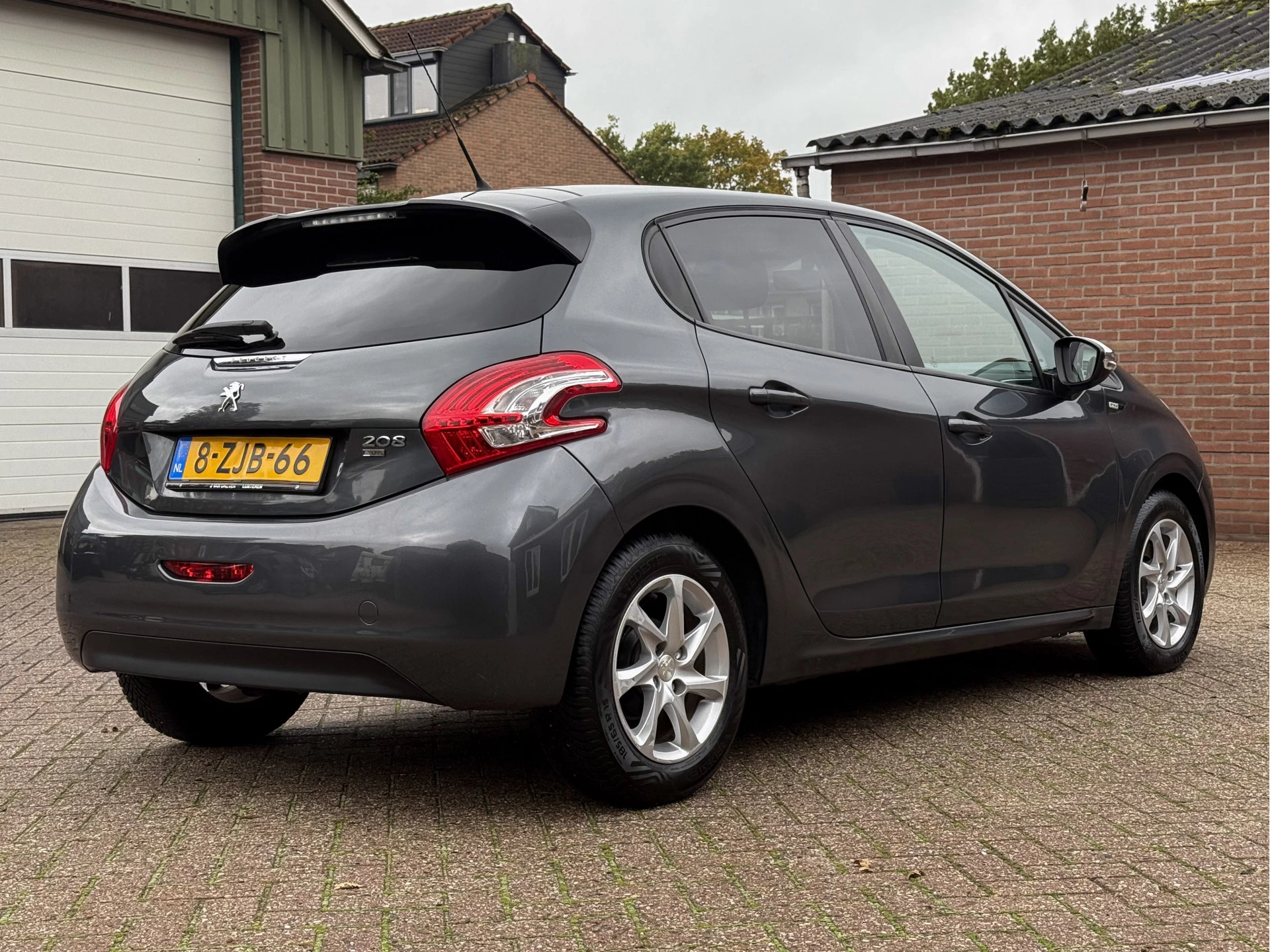 Hoofdafbeelding Peugeot 208