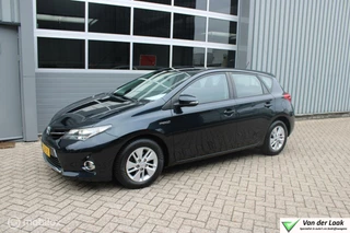 Hoofdafbeelding Toyota Auris Toyota Auris 1.8 Hybrid Aspiration NL Auto 1e Eigenaar 97.466 KM Navigatie.