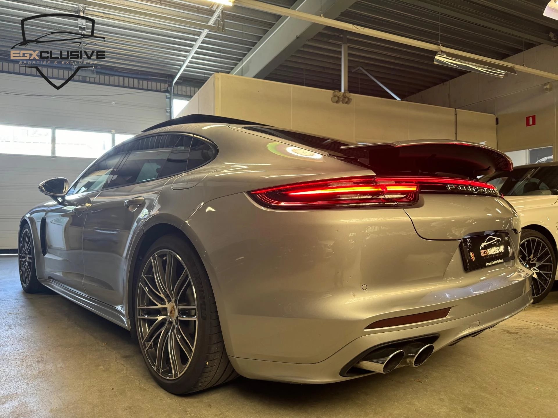 Hoofdafbeelding Porsche Panamera