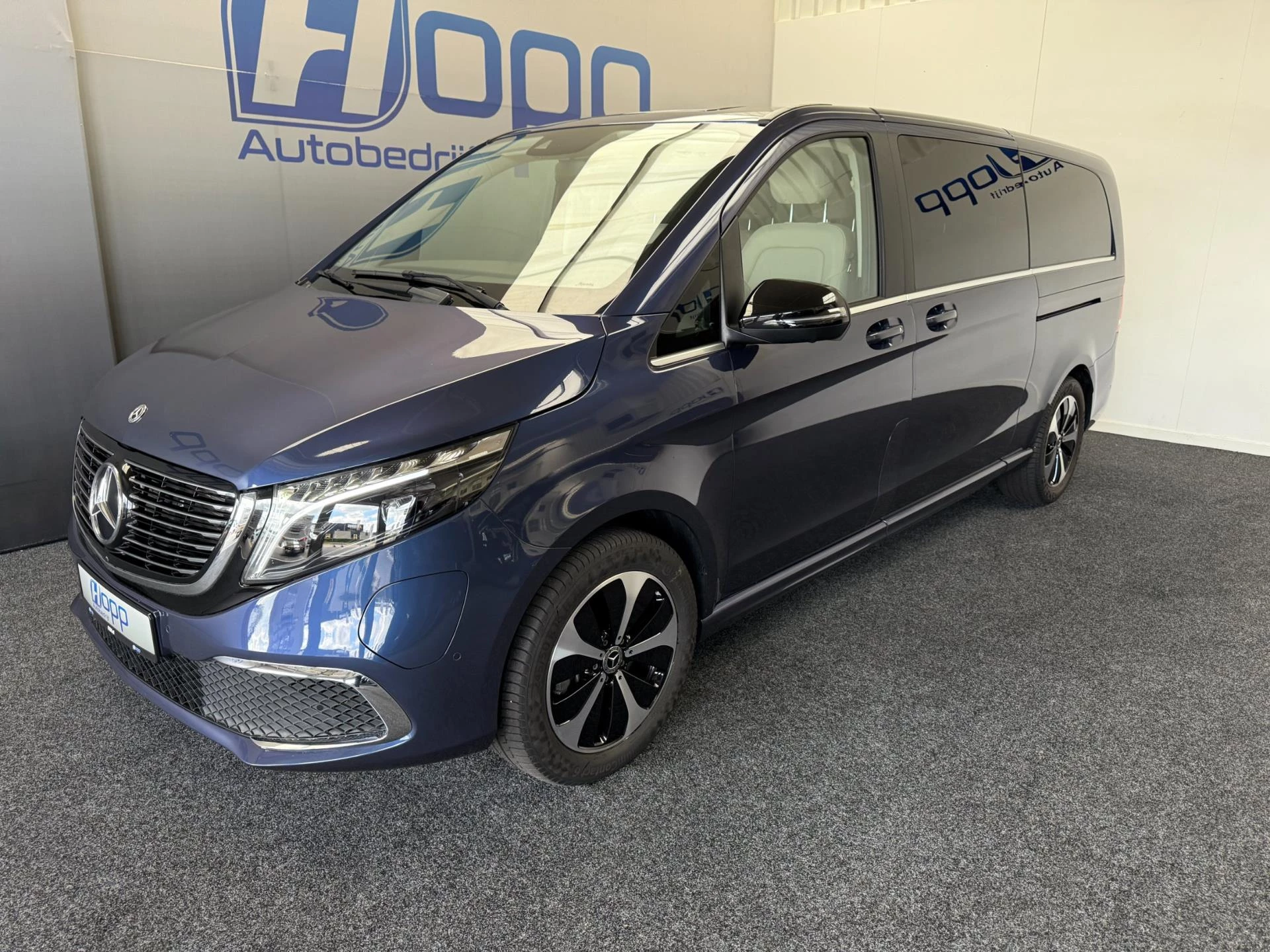Hoofdafbeelding Mercedes-Benz EQV