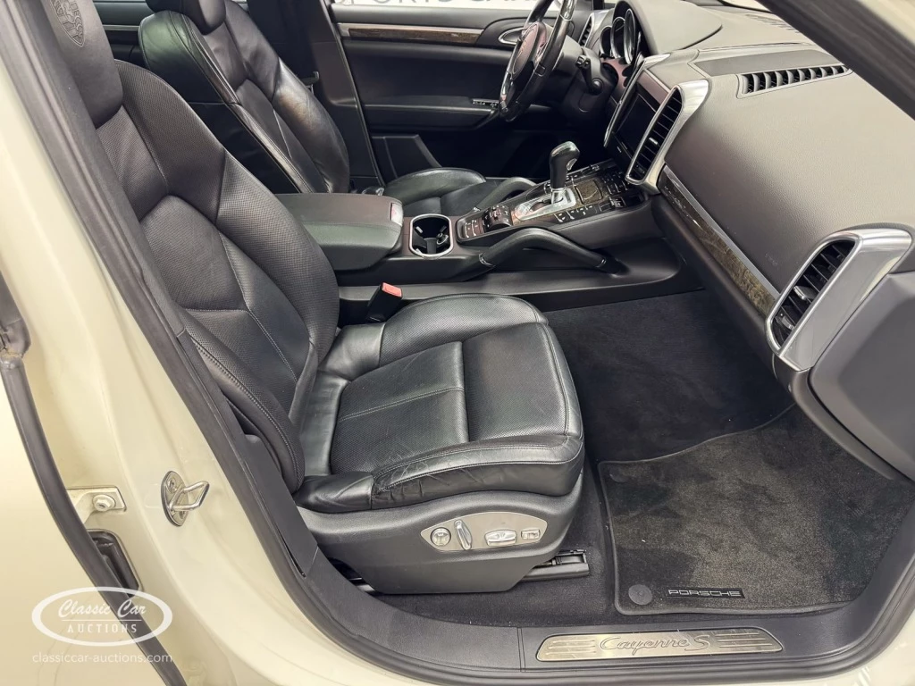 Hoofdafbeelding Porsche Cayenne