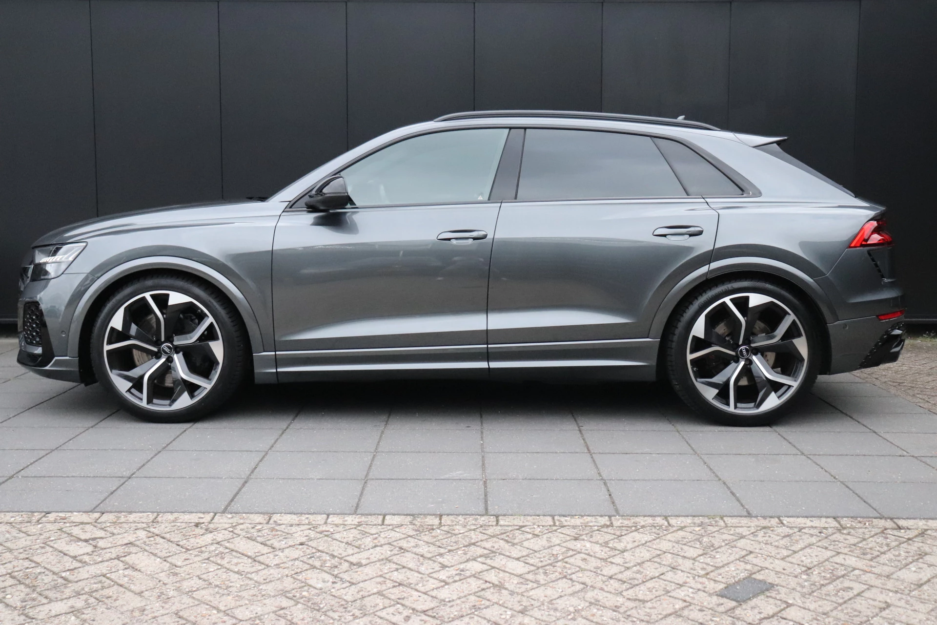 Hoofdafbeelding Audi Q8