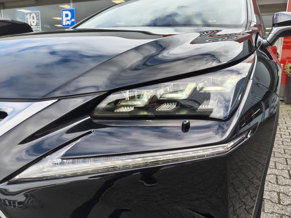 Hoofdafbeelding Lexus NX