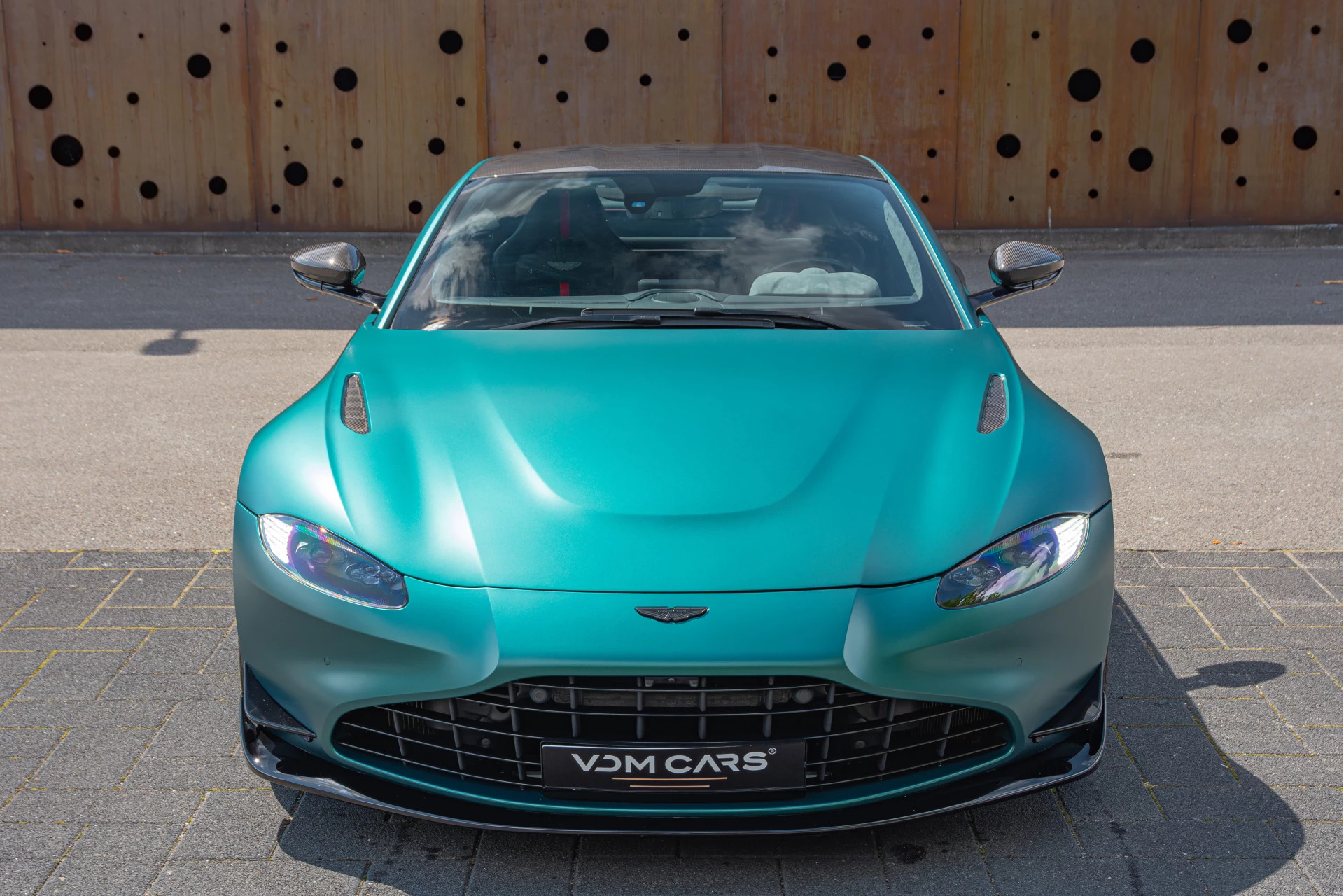 Hoofdafbeelding Aston Martin V8 Vantage