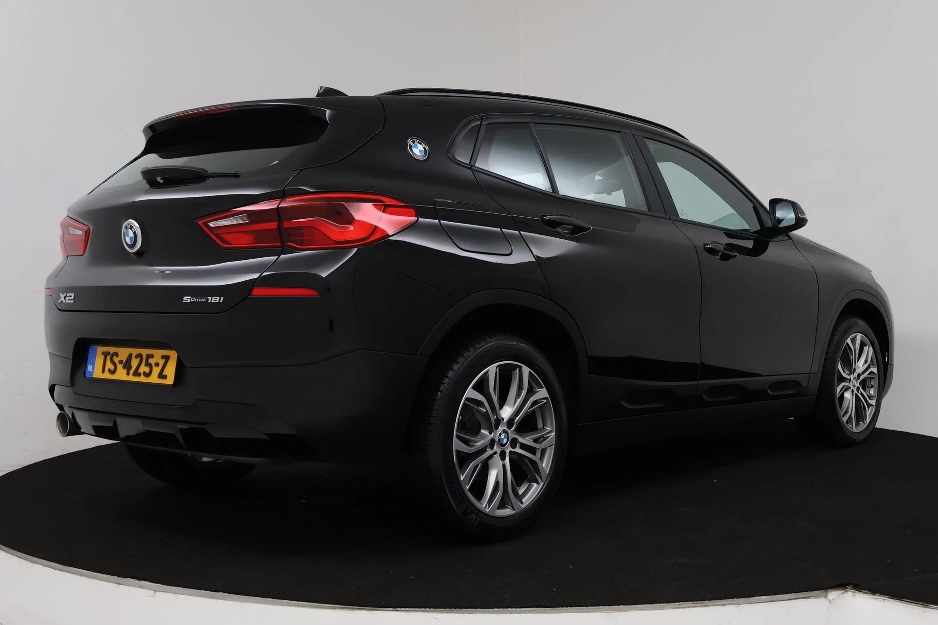 Hoofdafbeelding BMW X2