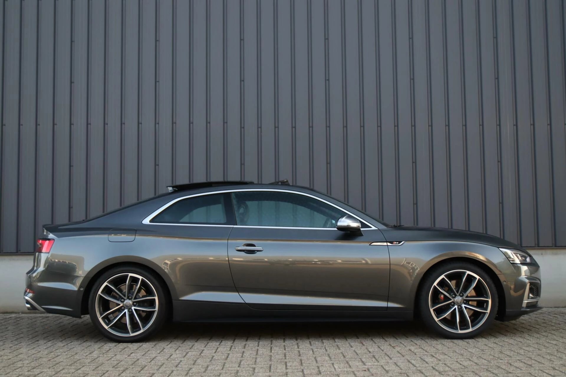 Hoofdafbeelding Audi S5