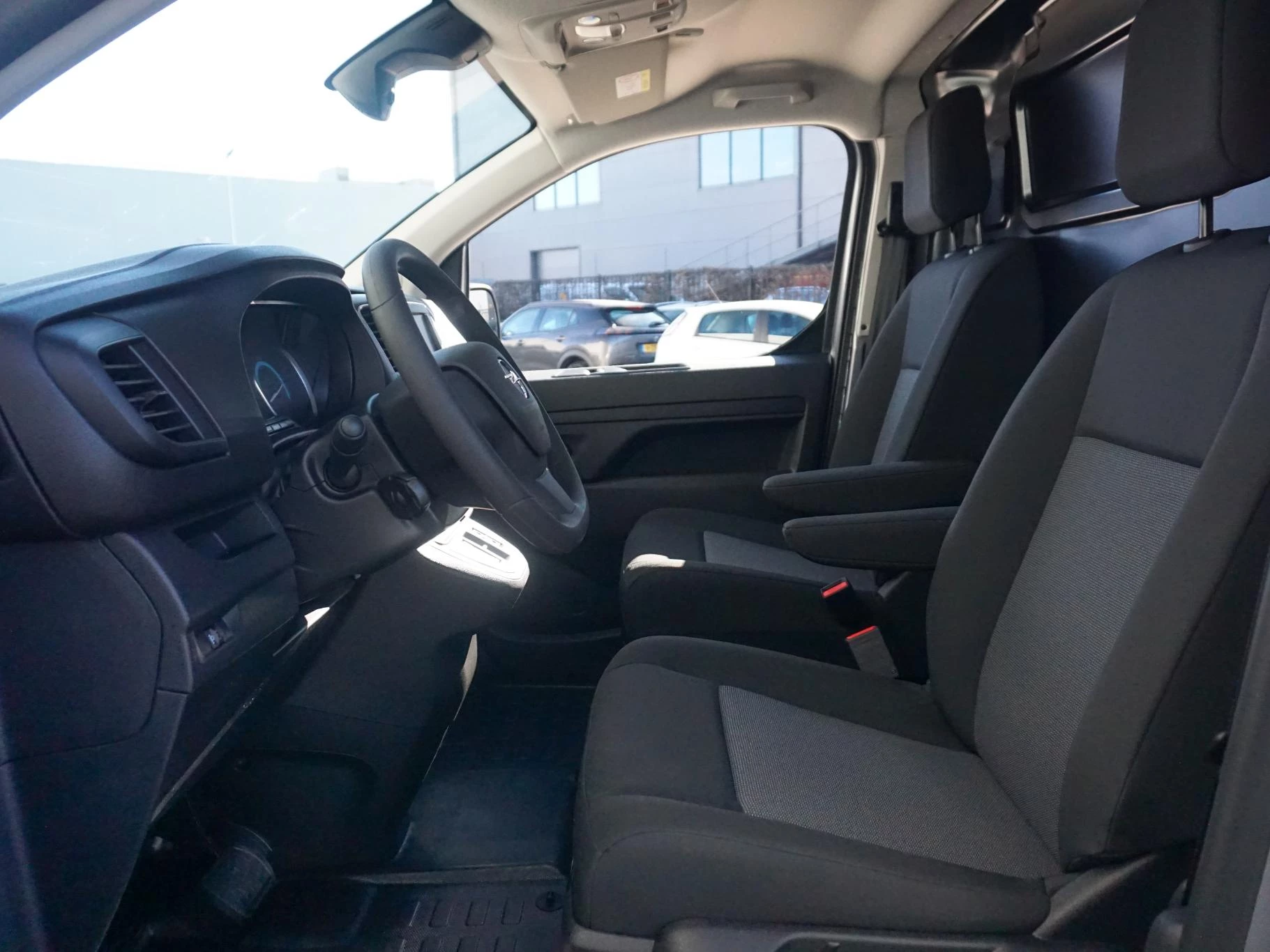 Hoofdafbeelding Opel Vivaro-e