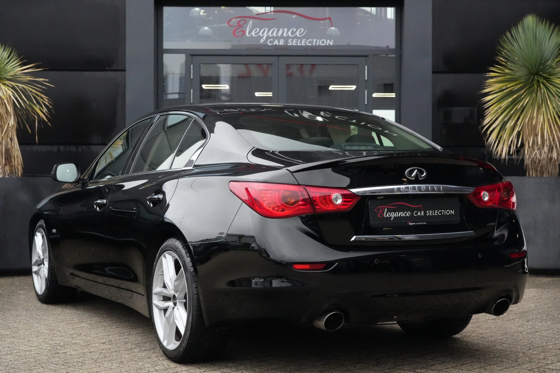 Hoofdafbeelding Infiniti Q