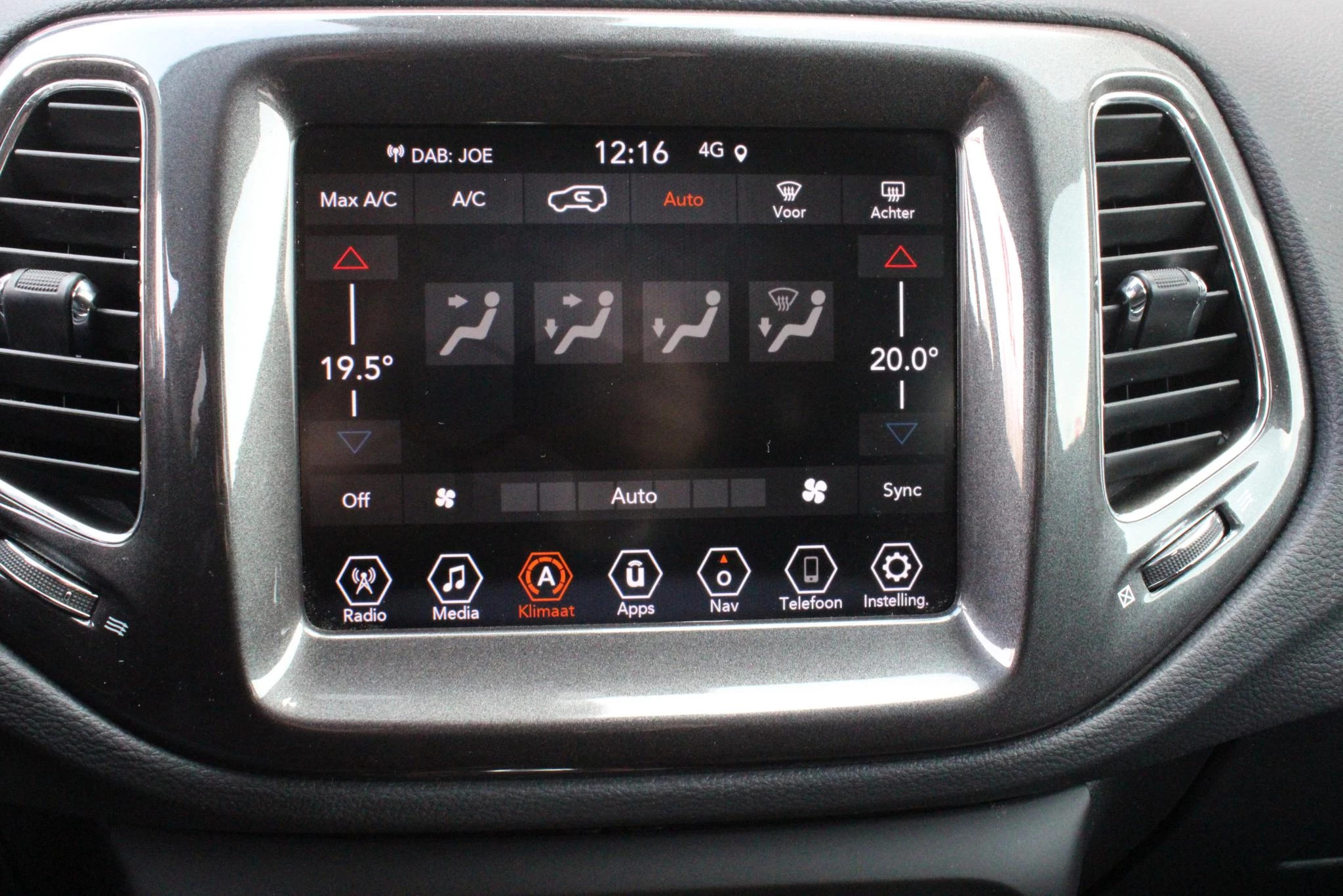 Hoofdafbeelding Jeep Compass