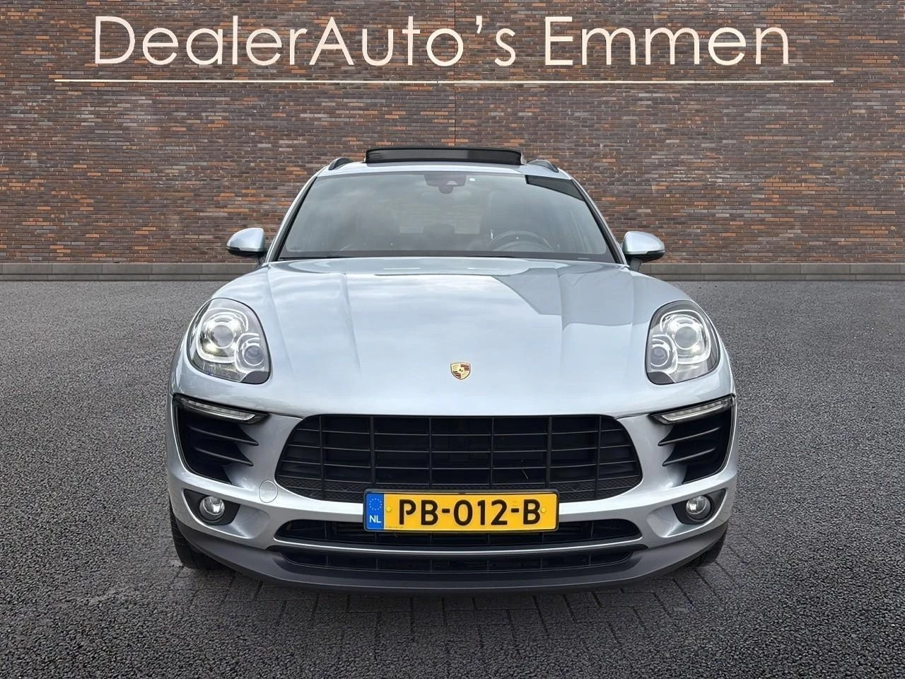 Hoofdafbeelding Porsche Macan