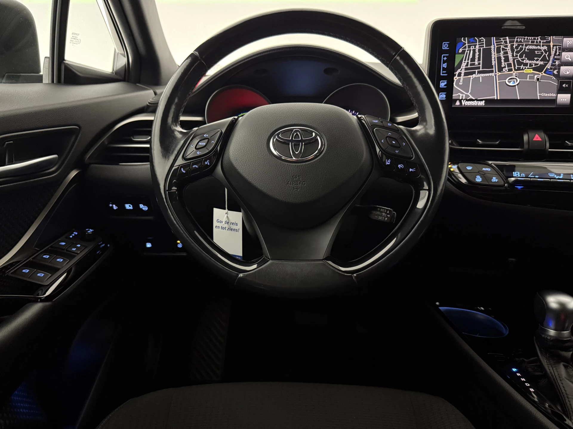 Hoofdafbeelding Toyota C-HR