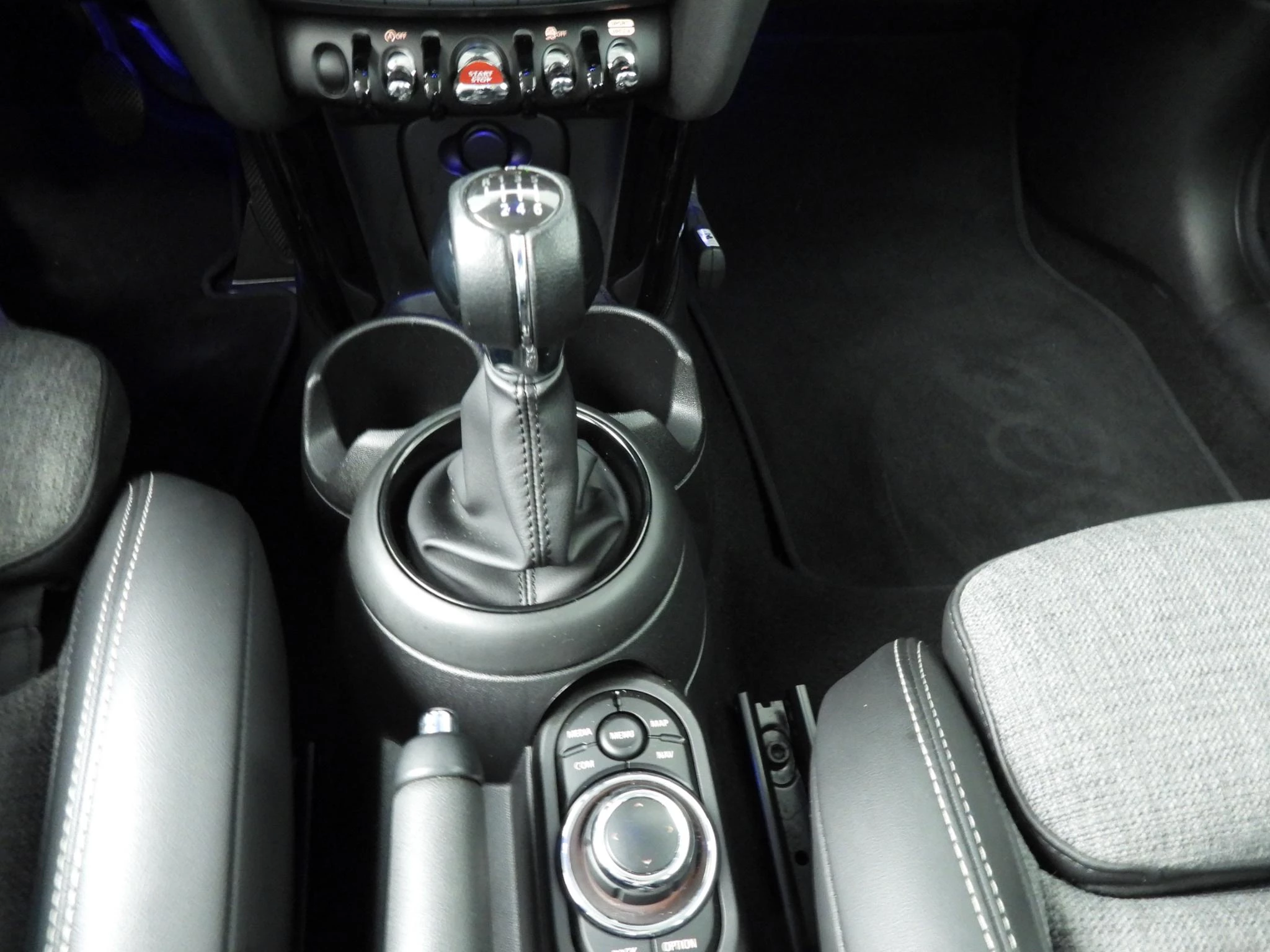 Hoofdafbeelding MINI 3-deurs