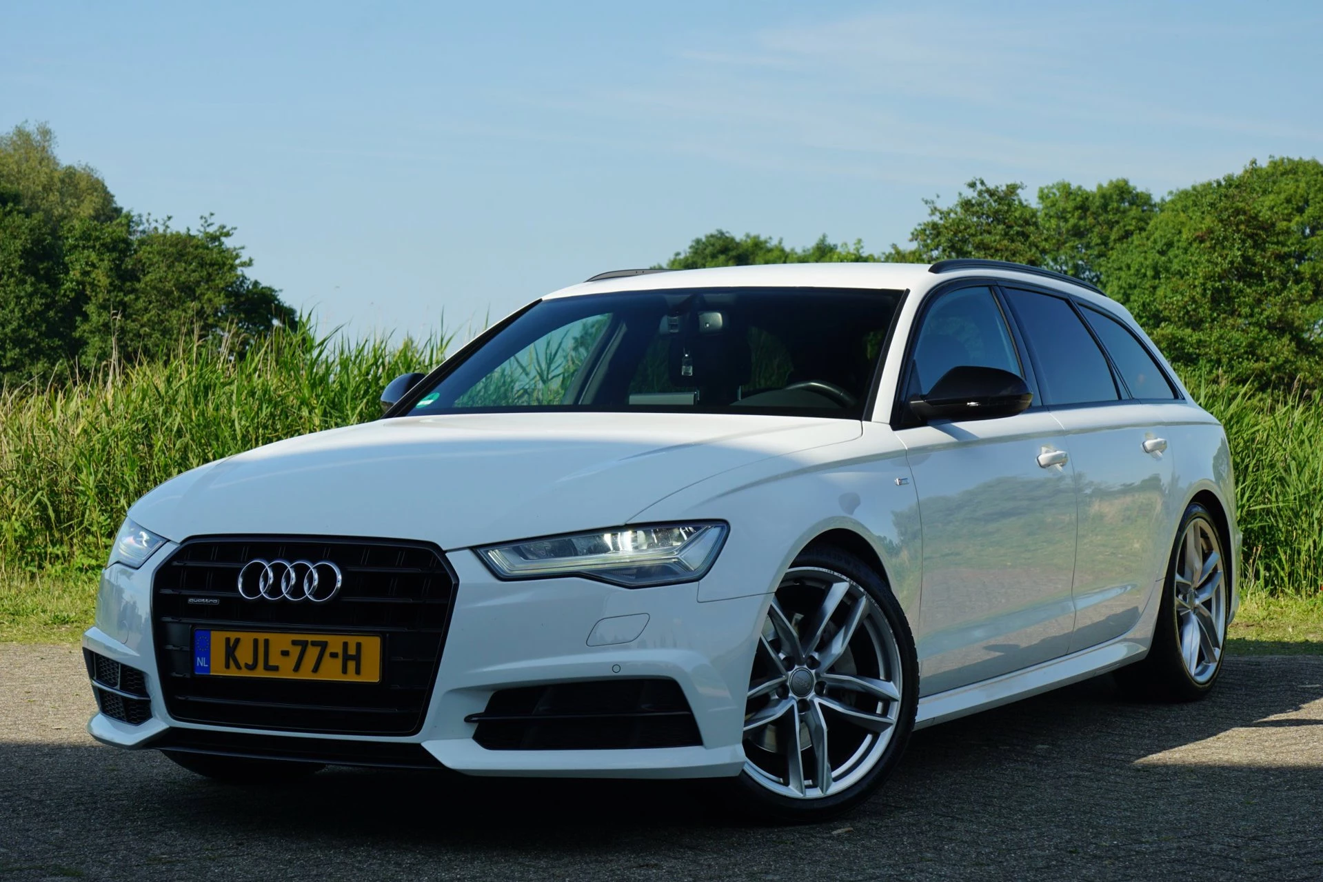 Hoofdafbeelding Audi A6