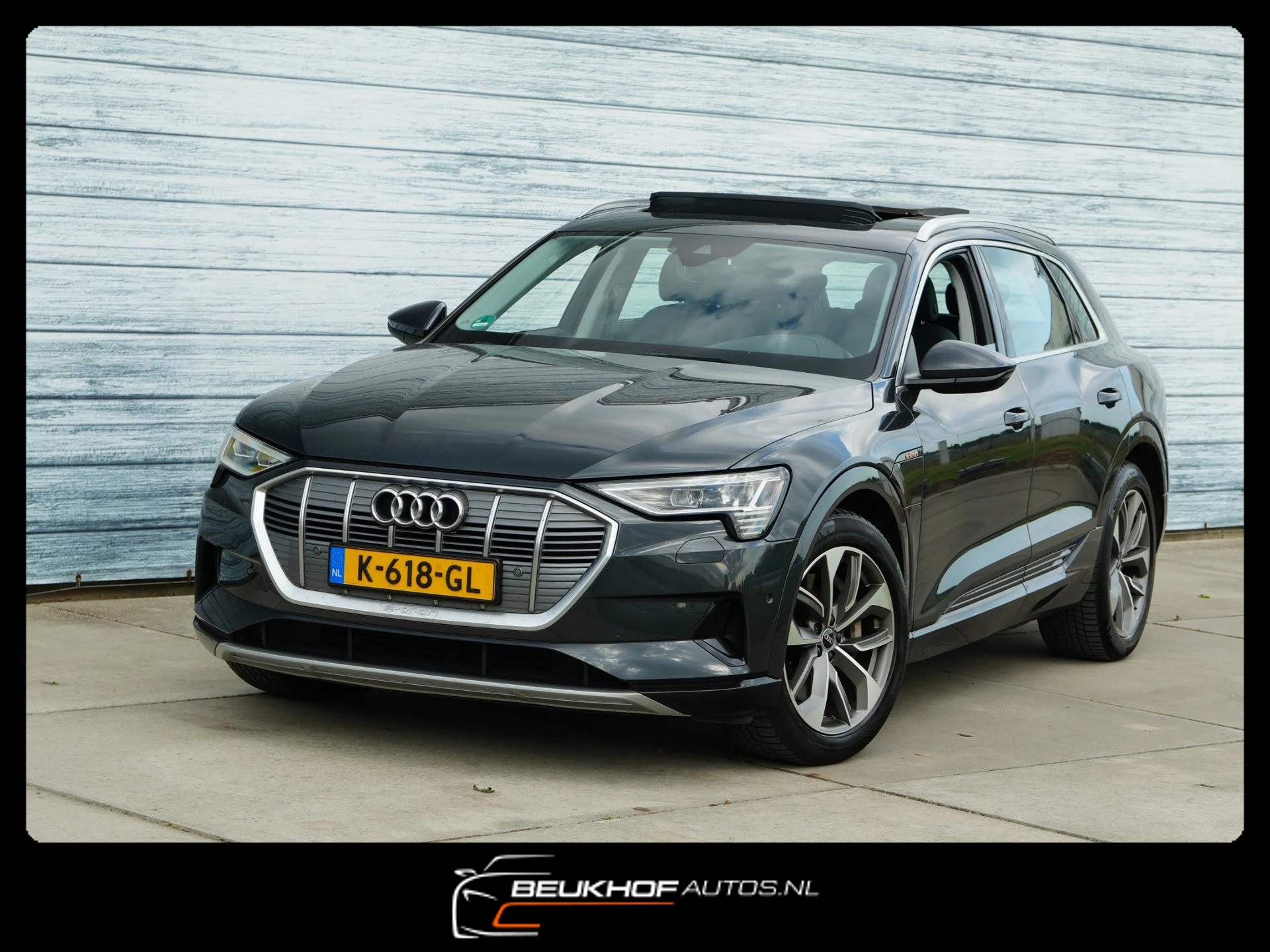 Hoofdafbeelding Audi e-tron