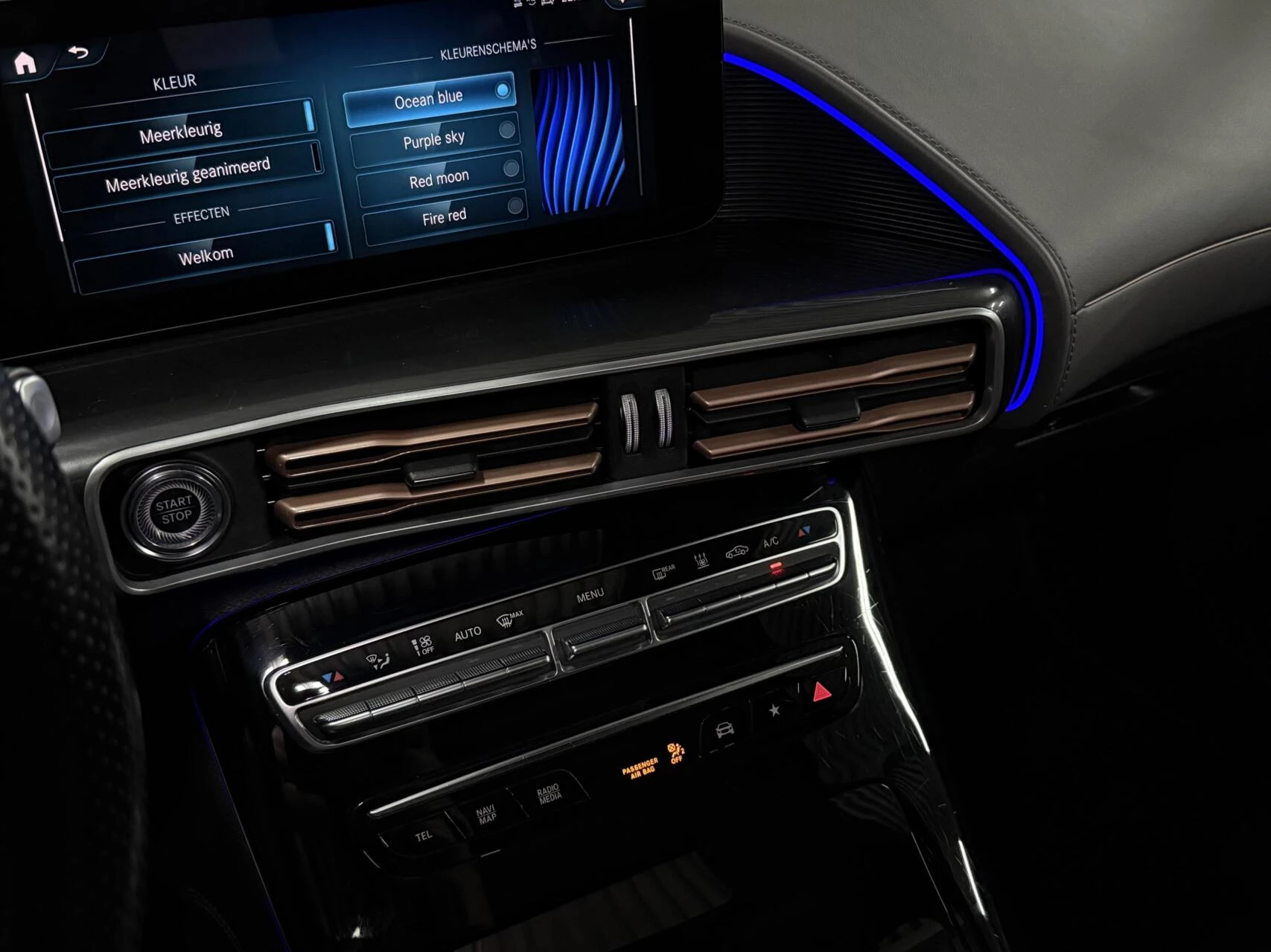 Hoofdafbeelding Mercedes-Benz EQC