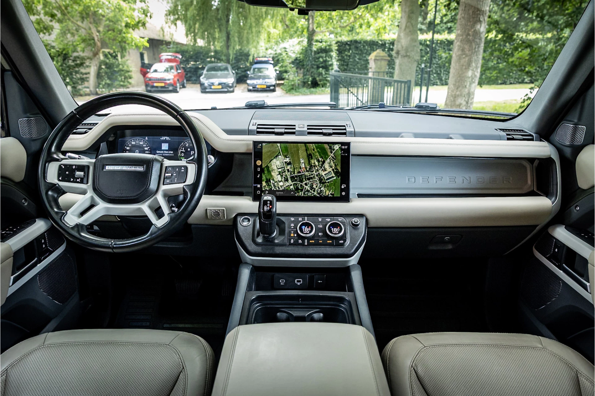 Hoofdafbeelding Land Rover Defender
