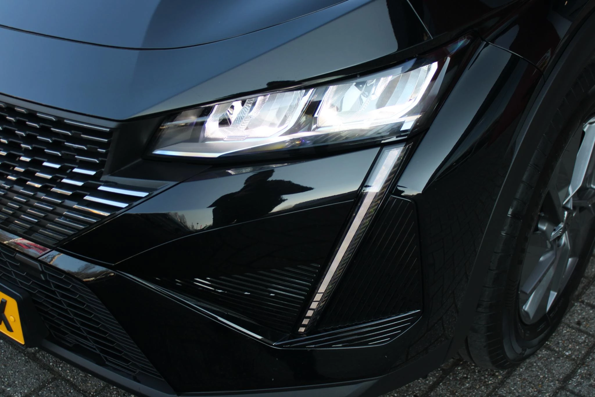 Hoofdafbeelding Peugeot 408