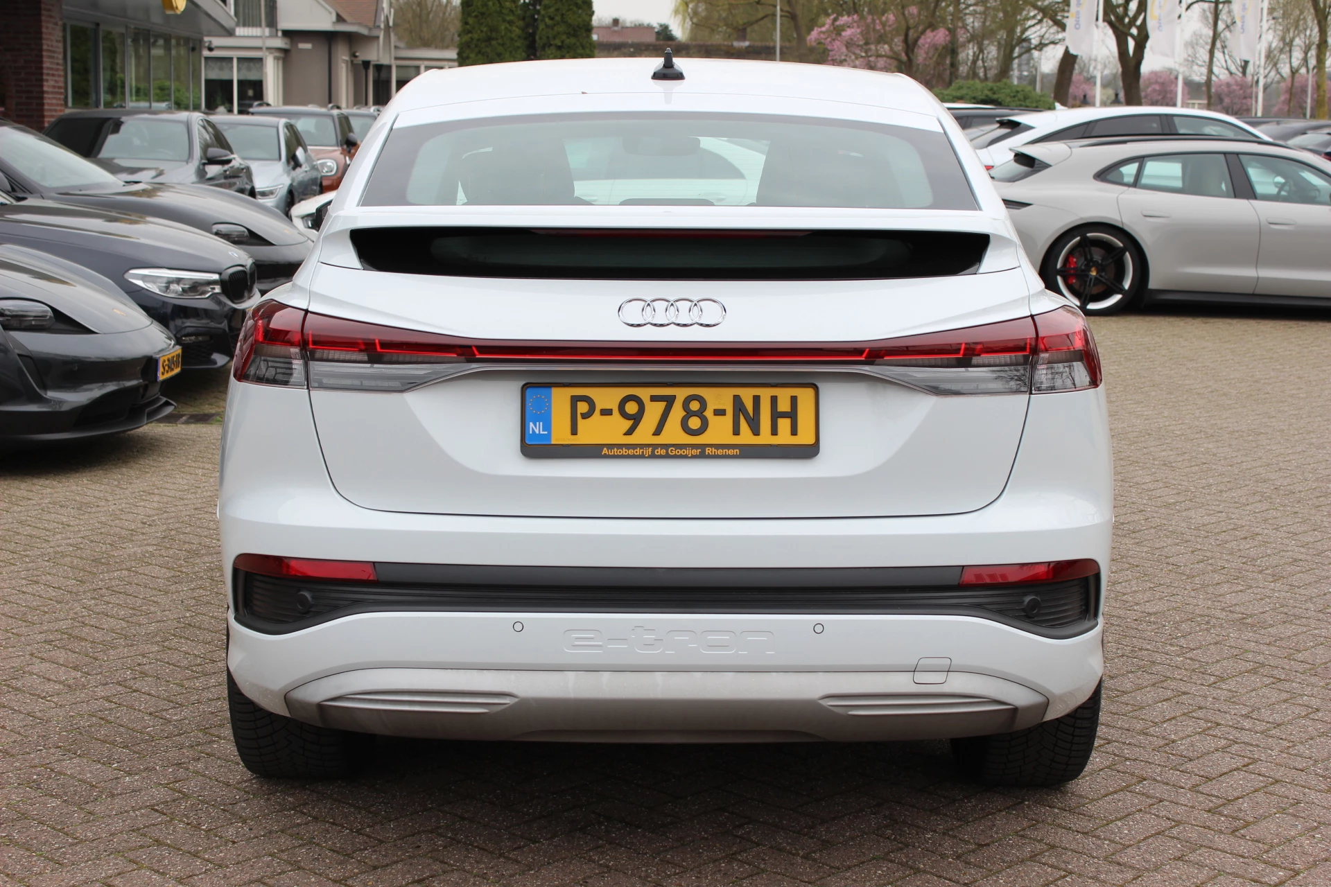 Hoofdafbeelding Audi Q4 Sportback e-tron