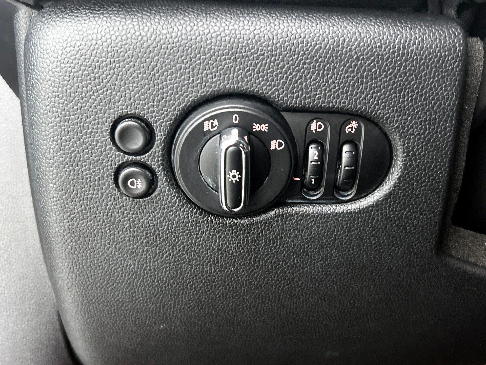 Hoofdafbeelding MINI One