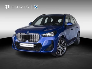 BMW iX1 xDrive30 | M Sportpakket Pro | Premium Pack | Comfort Access | Achteruitrijcamera | Panoramadak | Stoelverwarming