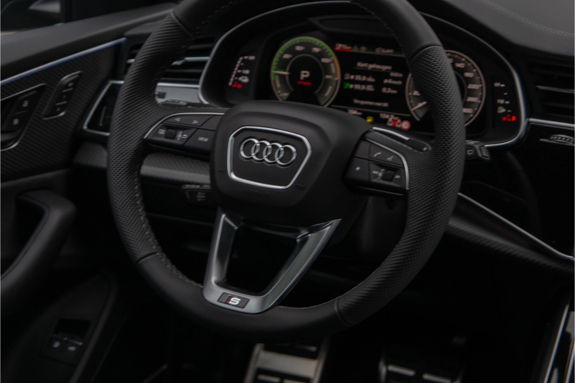 Hoofdafbeelding Audi Q8