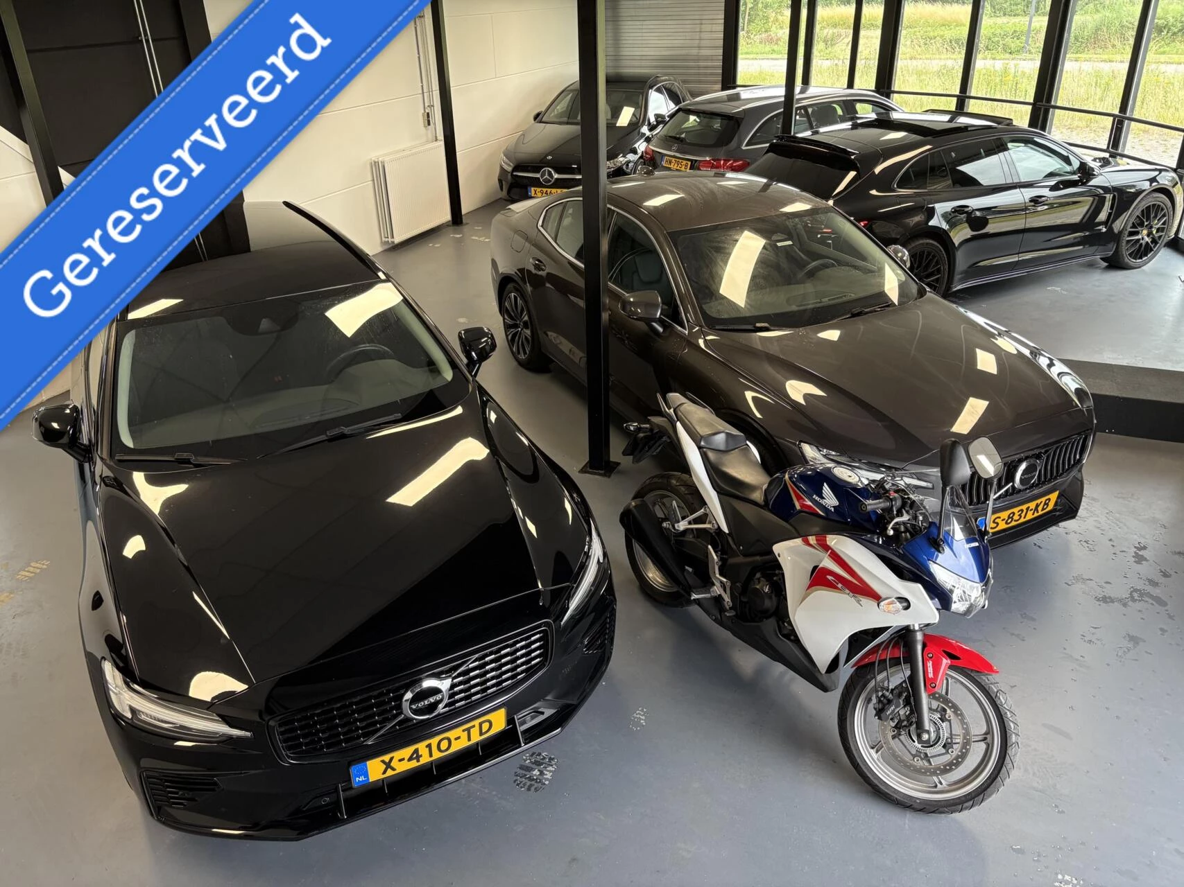 Hoofdafbeelding Peugeot 408