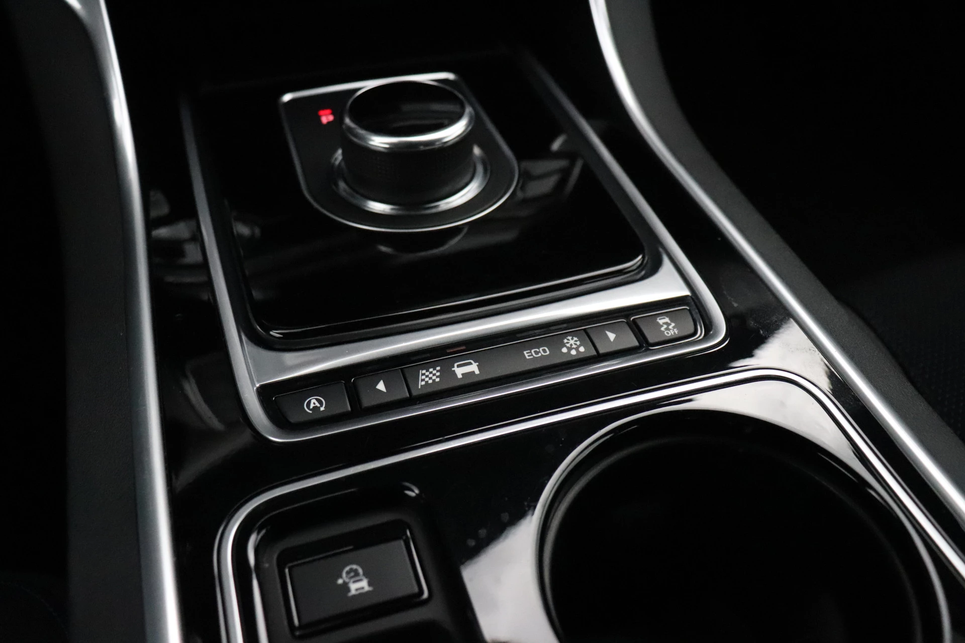 Hoofdafbeelding Jaguar XE
