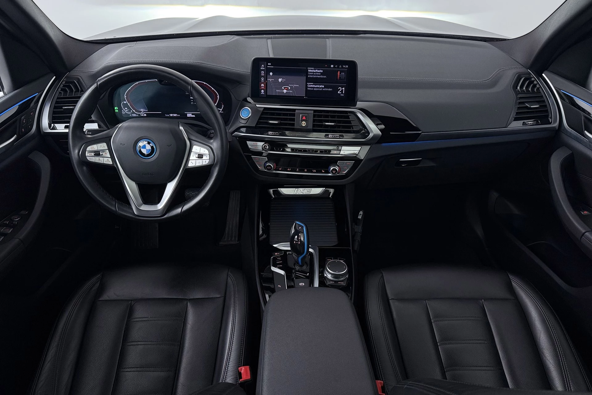 Hoofdafbeelding BMW iX3
