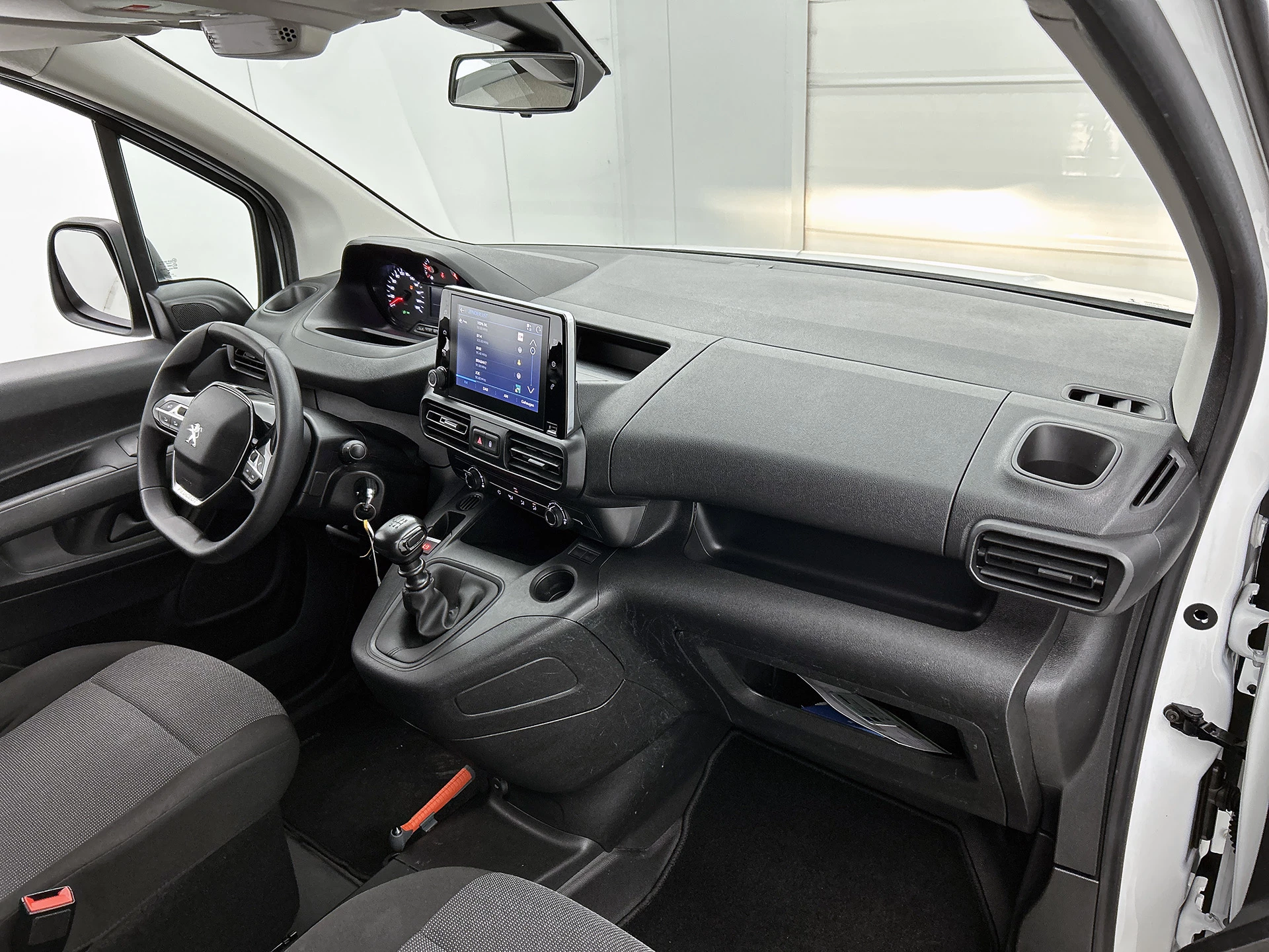 Hoofdafbeelding Peugeot Partner