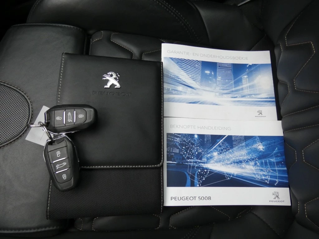 Hoofdafbeelding Peugeot 5008